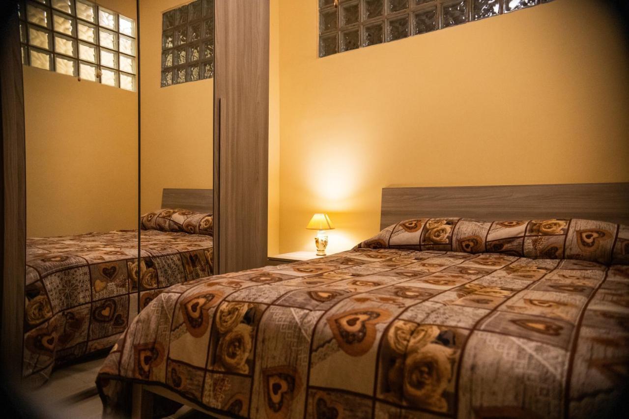 Casa Vacanza Dinastia Borbone - Centro Storico Napoli Dış mekan fotoğraf