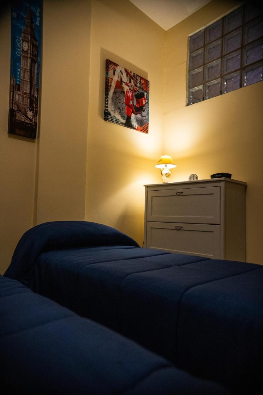 Casa Vacanza Dinastia Borbone - Centro Storico Napoli Dış mekan fotoğraf